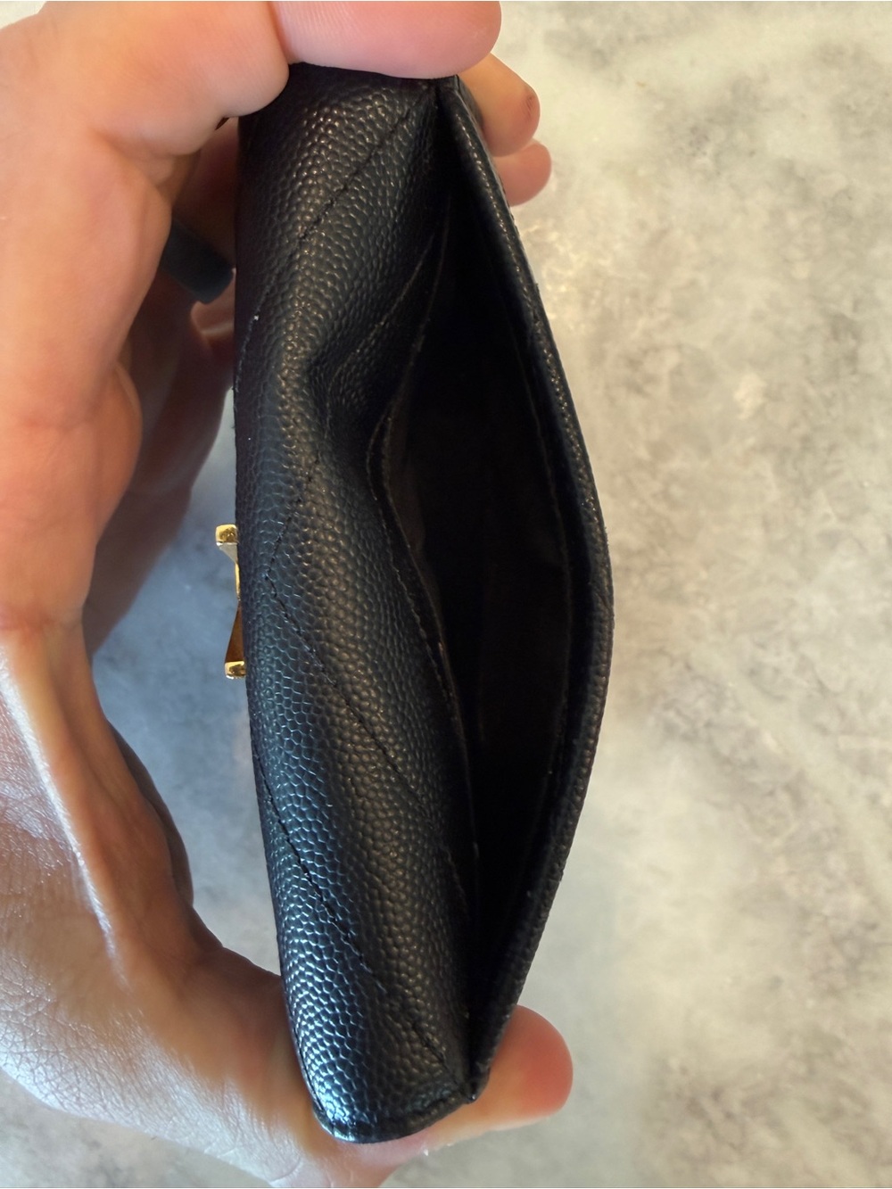 Saint Laurent Grain De Poudre Matelassé Chevron Medium Monogram Envelope Wallet - Picture 7 of 7